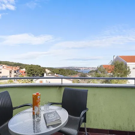 Lotus Oliva Homestay Premantura
